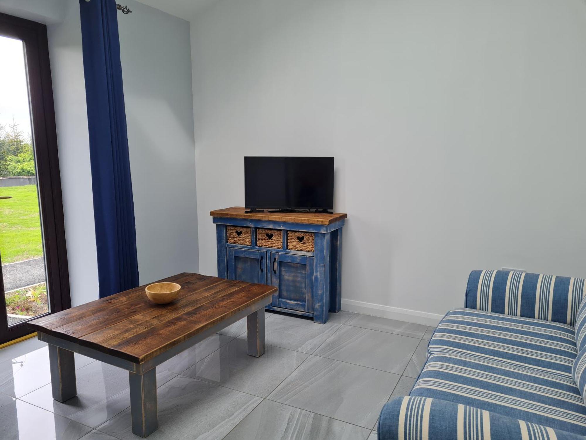 The Old Mountain Stables Caerllwyn Ganol Farm Apartment Нюпорт Стая снимка